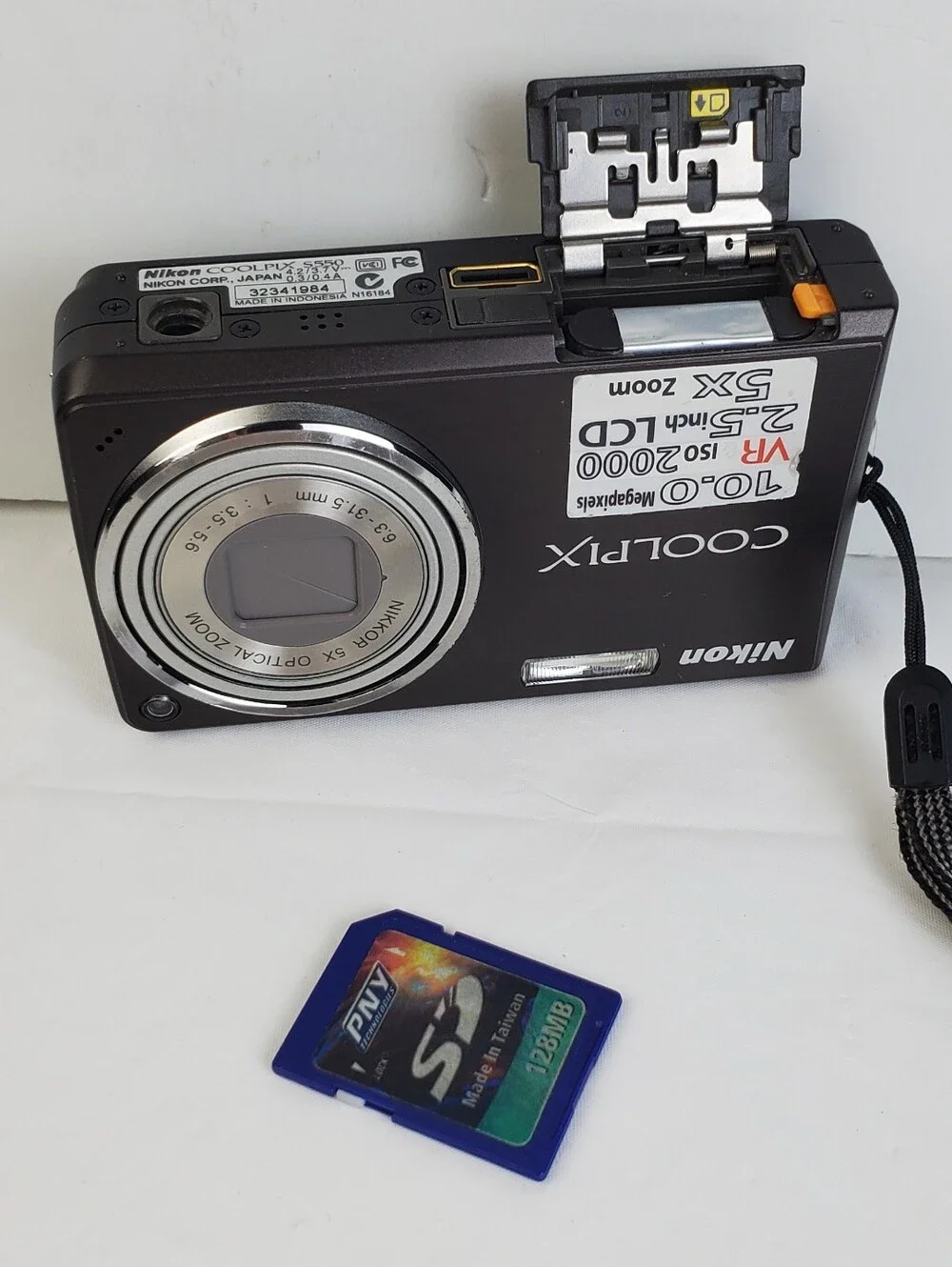 Nikon Coolpix S550 10.0MP Digital Camera Battery Charger Cords Book w/Case WORKS
